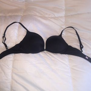 PINK By Victoria Secret super push up bra 34B